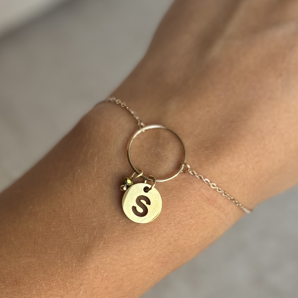 Pulsera Lía Iniciales